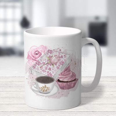 Чаша с име - Момиче с книга