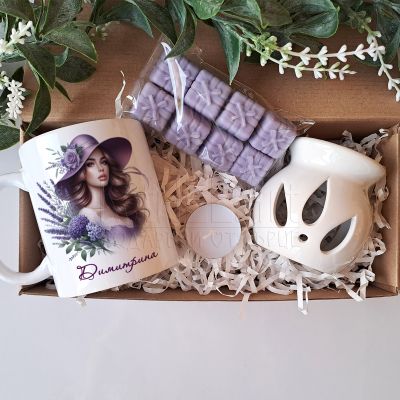 Подаръчна кутия за Димитровден - Арома лампа и чаша лавандула