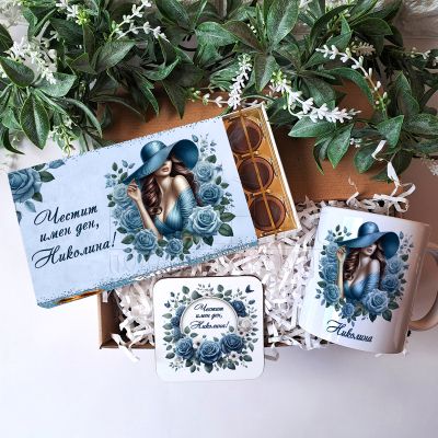 Подаръчен комплект с женски образ и романтични рози